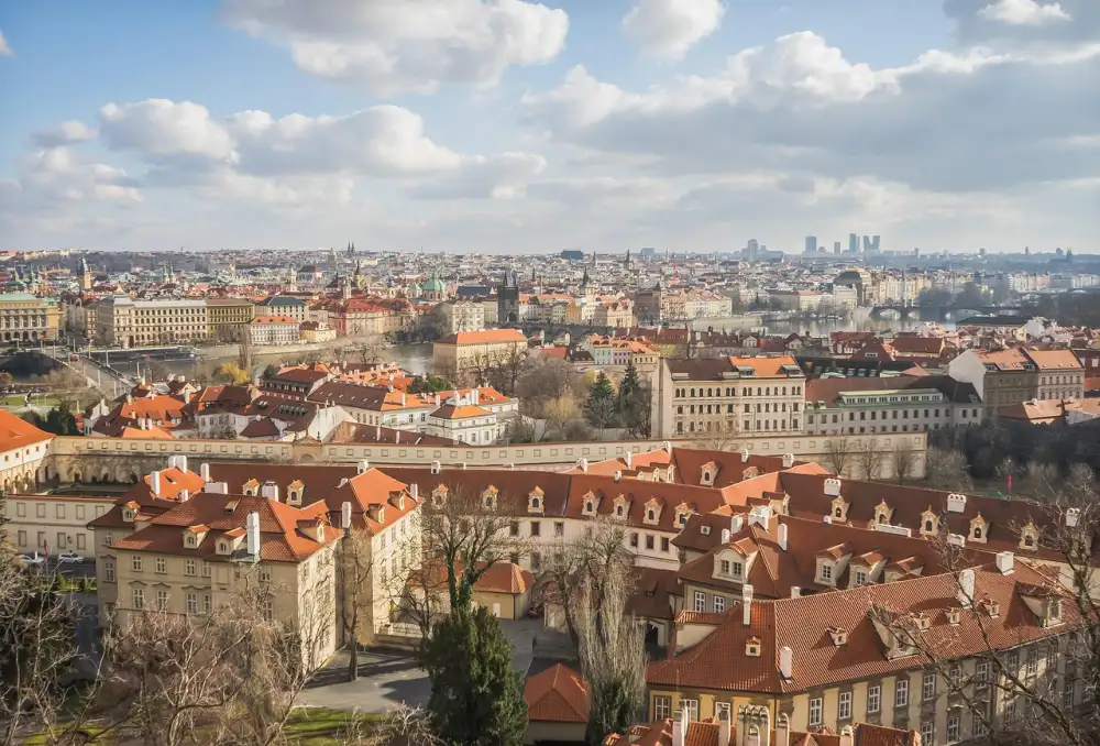 Srovnání Parkování Letiště Praha