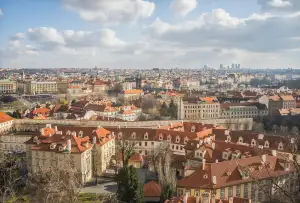 Srovnání Parkování Letiště Praha